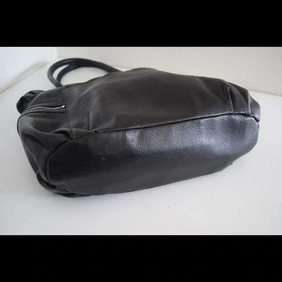 Etienne Aigner leather hobo bag - Picture 7 of 8